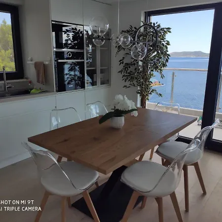 Rift Luxury * Marusici (Split-Dalmatia)