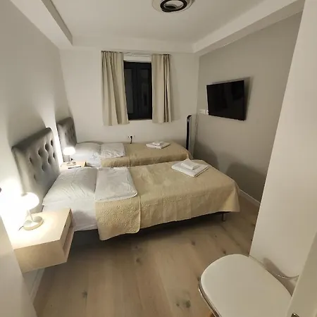 Rift Luxury