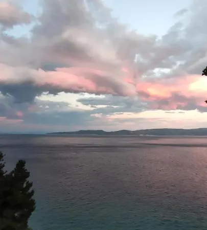 Rift Luxury Marusici (Split-Dalmatia)